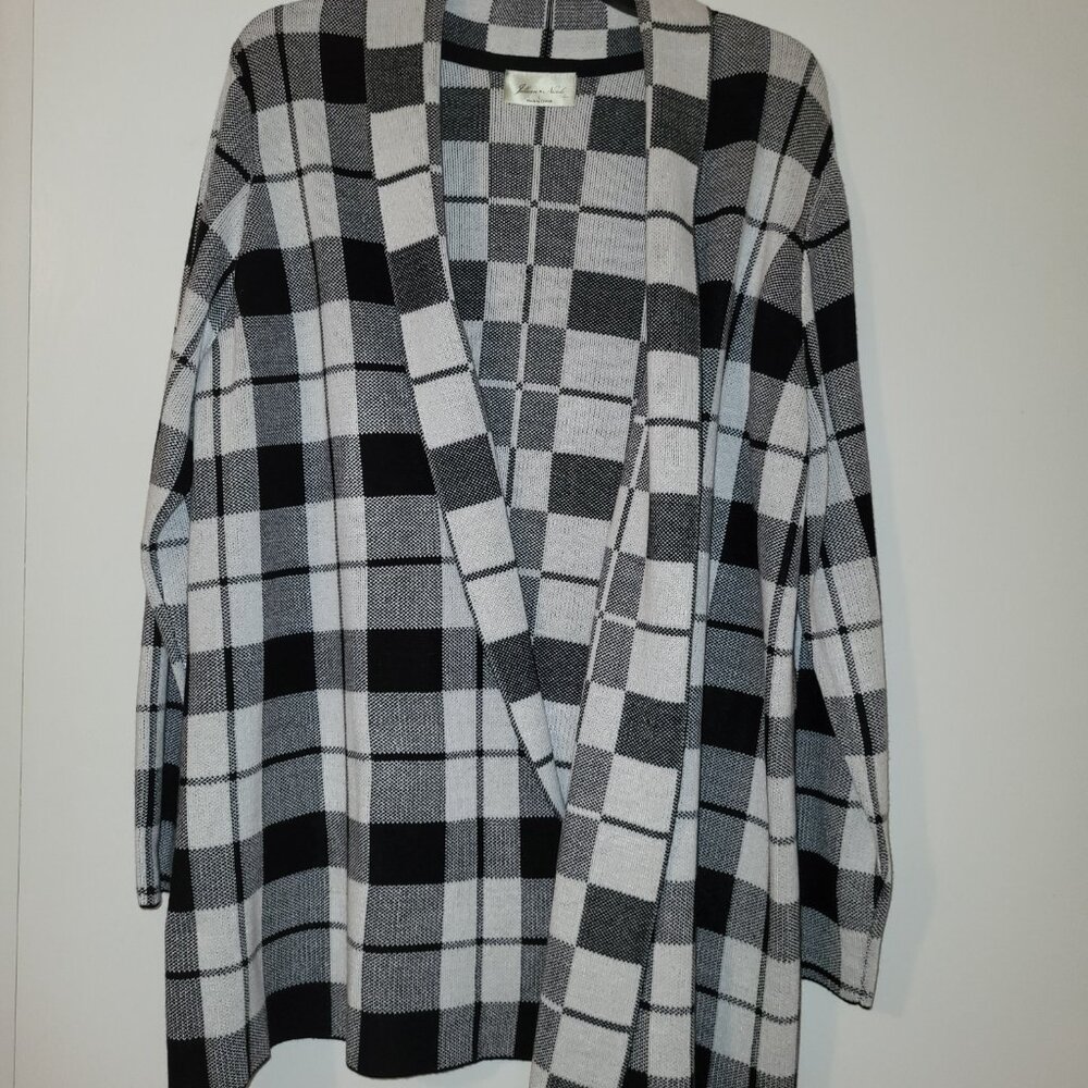 Jillian Nicole, Black & White Colorblock Cardigan, Size L